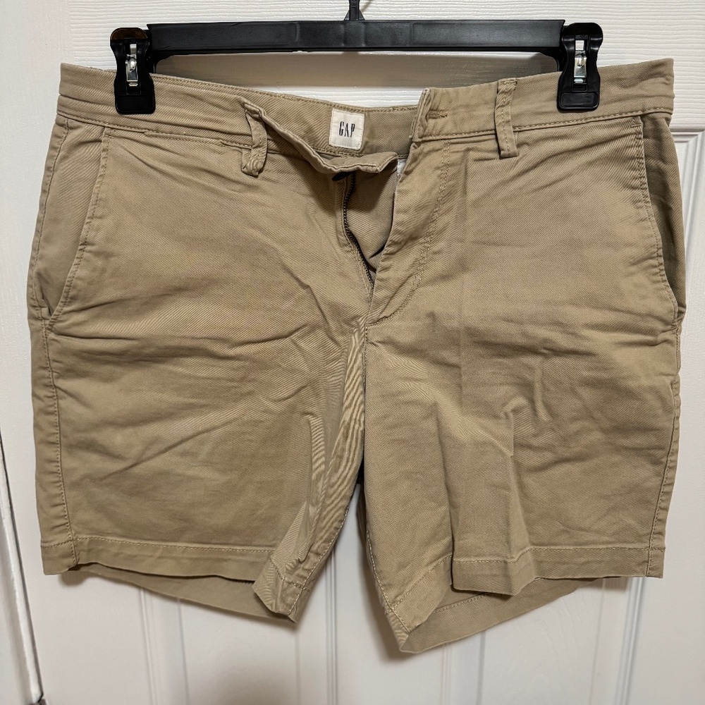 Gap | Men’s 7” Short (31 waist) - Lived In Fit - Brown